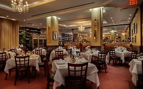 Hilton Garden Inn Central Park South